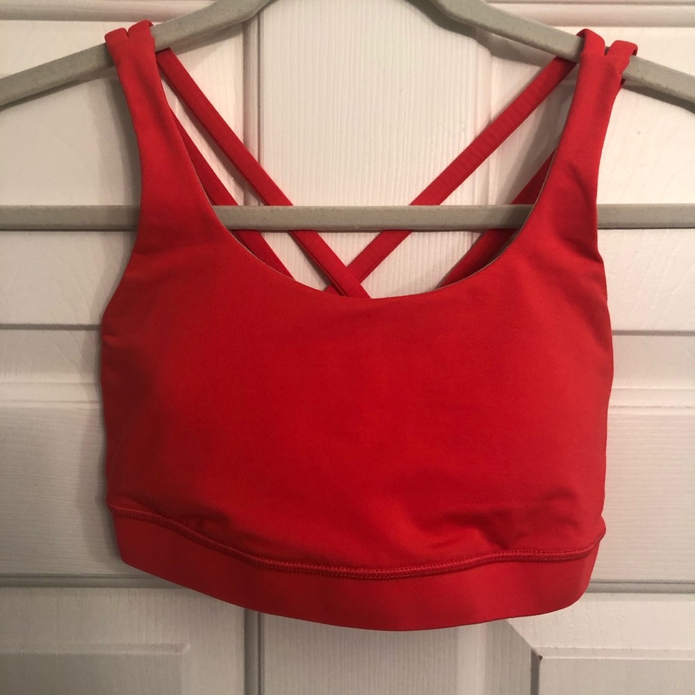 Lululemon sports bra